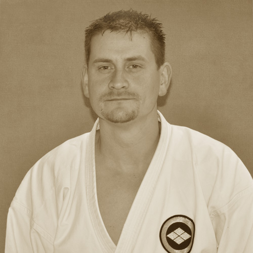 Kai Gawlitta - Trainer für Shima Ha Shorin Ryu Karate und Yamanni Chinen Ryu Kobujutsu